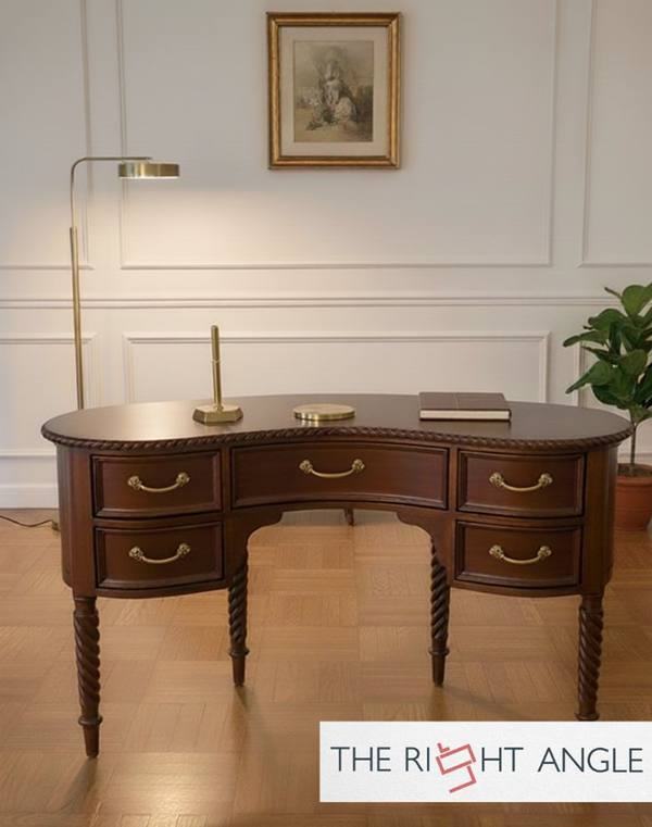 Kidney Desk
