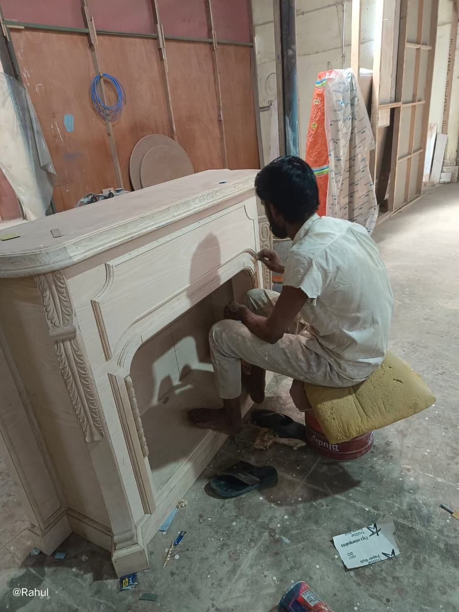 Carved Frame · Hand-Finishing